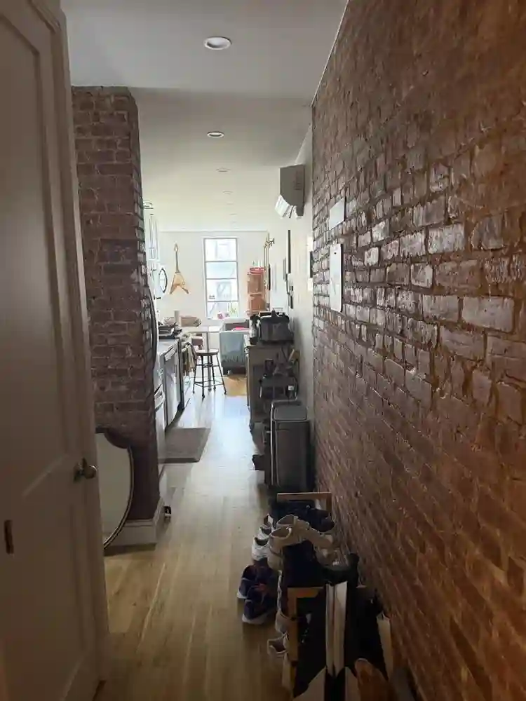 Upper East Side Room For Rent