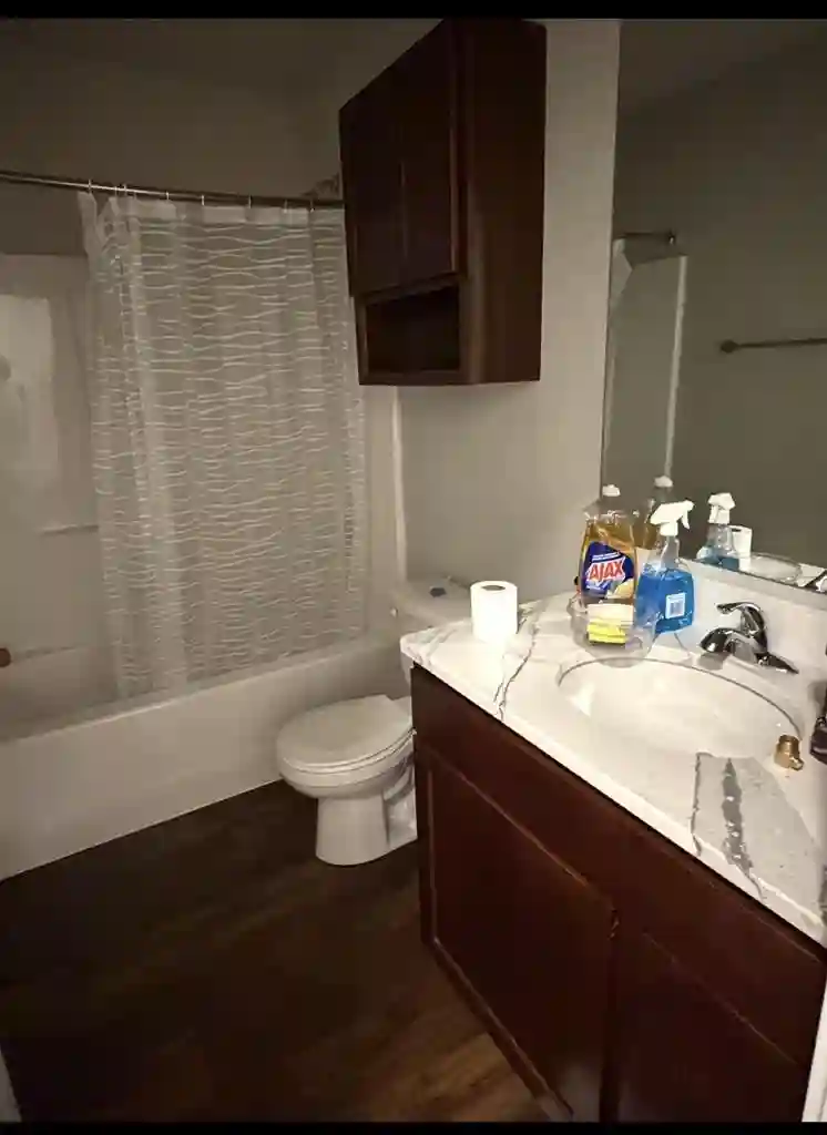 Private Room Near Creighton – $990