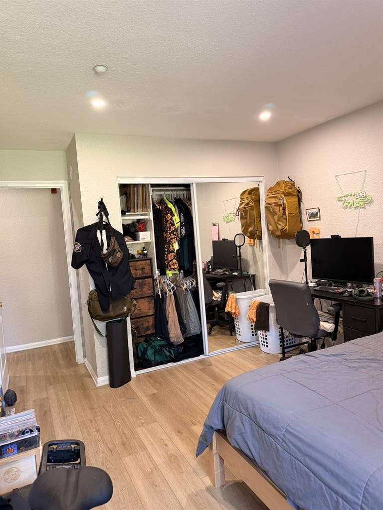 Oceanside Room w/Private Bathroom