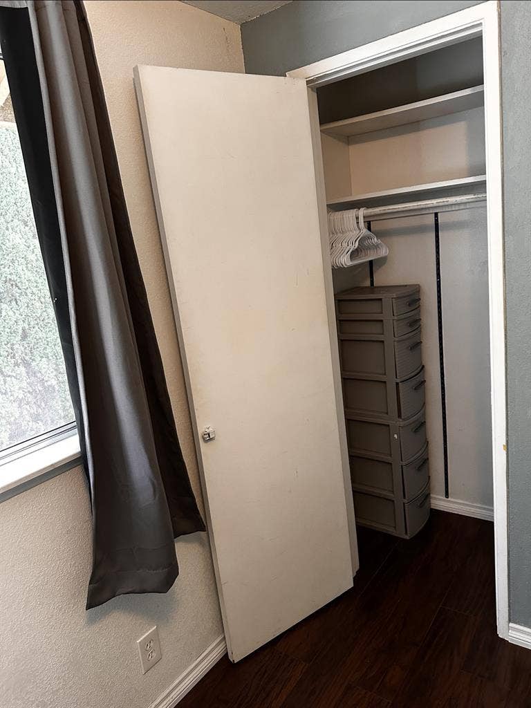 Room for Rent in Irvine!.