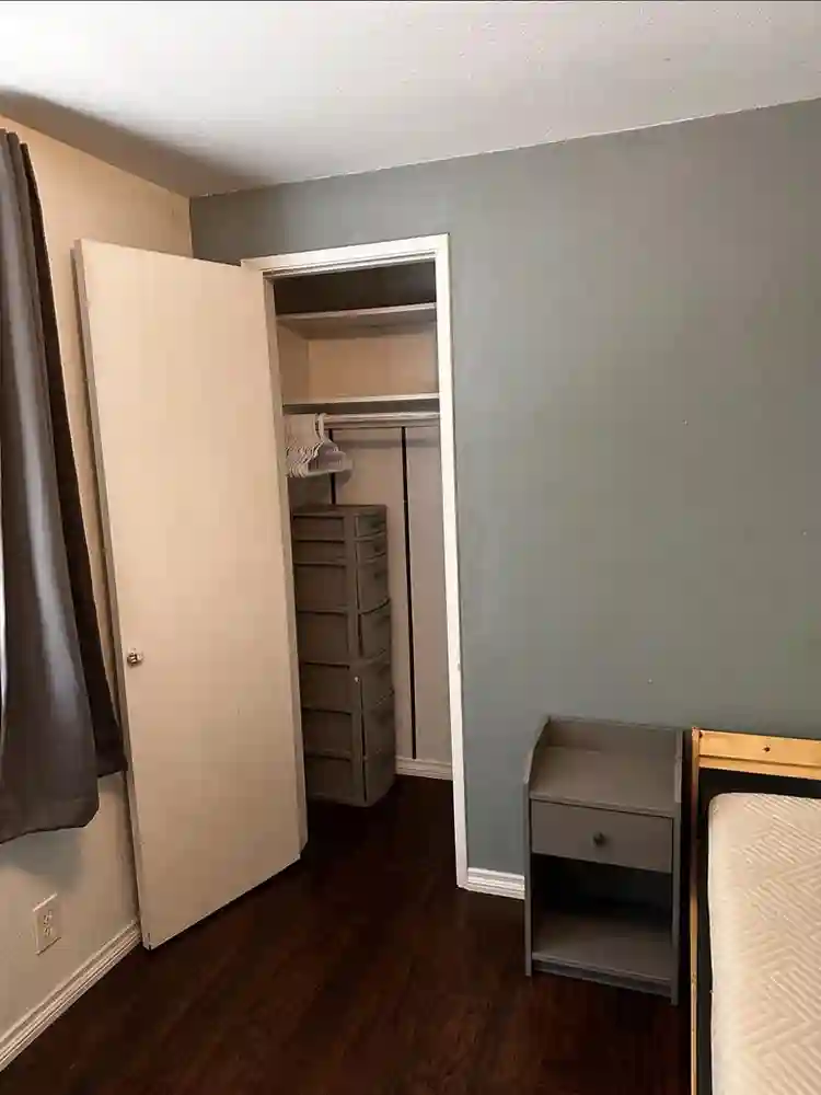 Room for Rent in Irvine!.