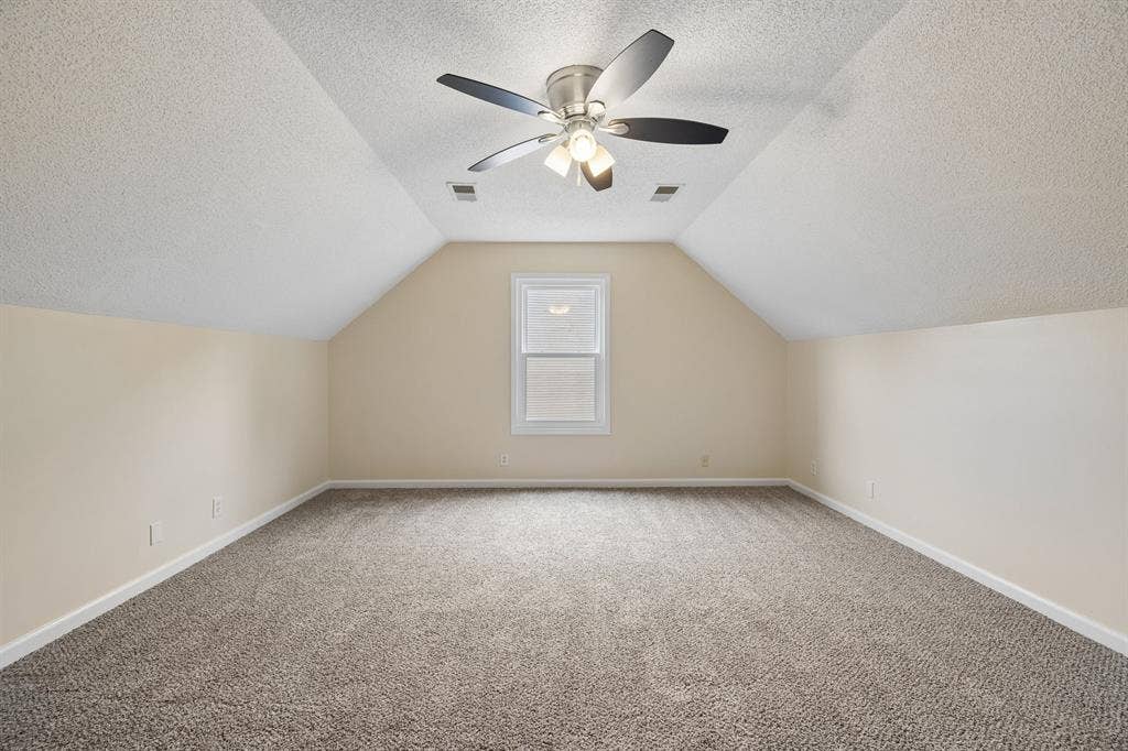 Roommates Needed In Clarksville TN