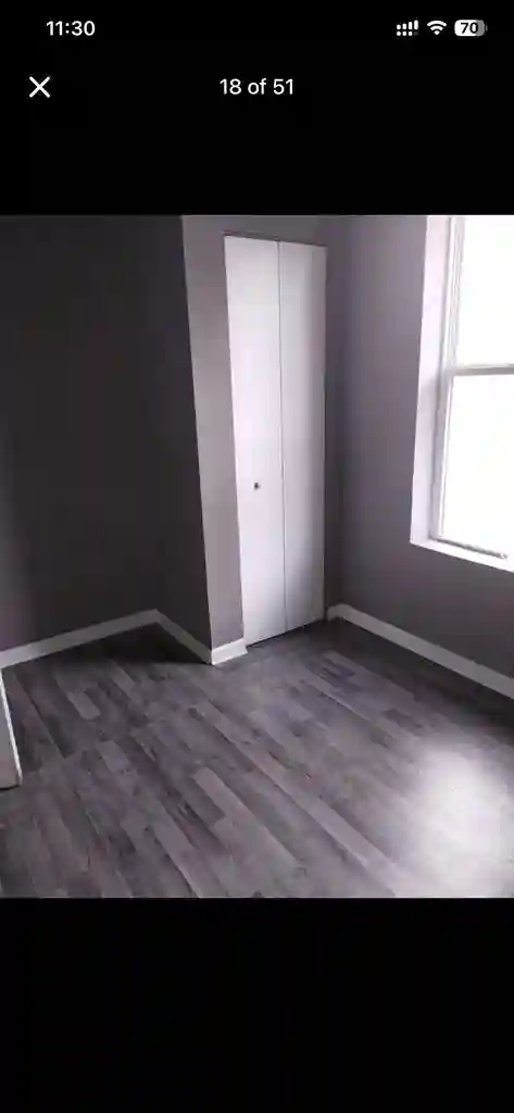 rooms for rent right off green line