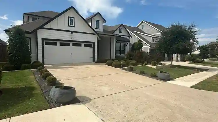 4 BR in Leander