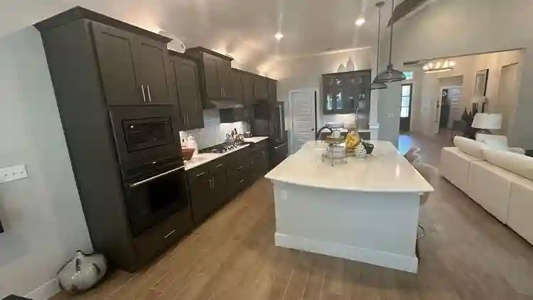 4 BR in Leander