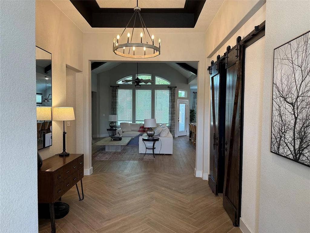 4 BR in Leander