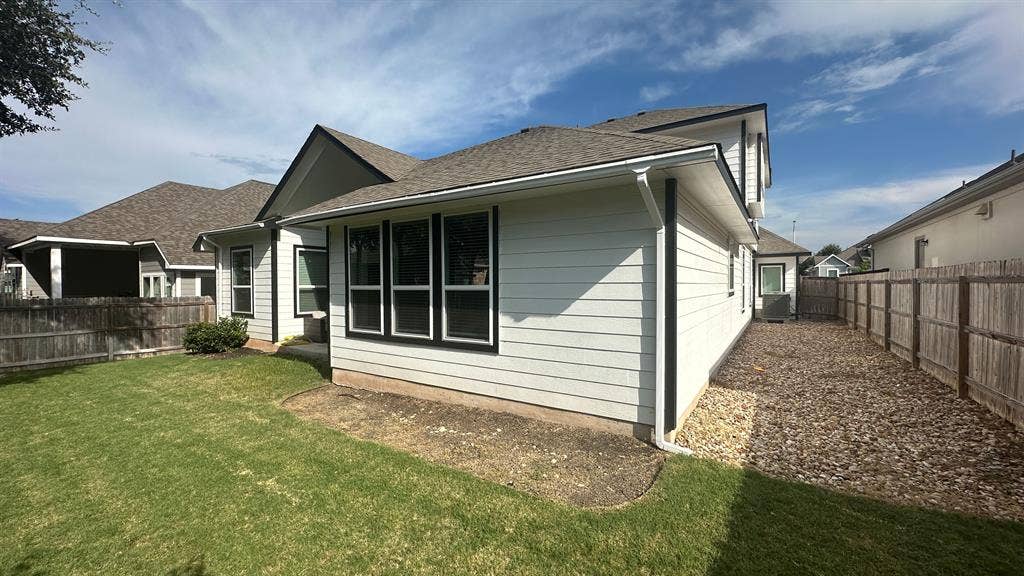 4 BR in Leander