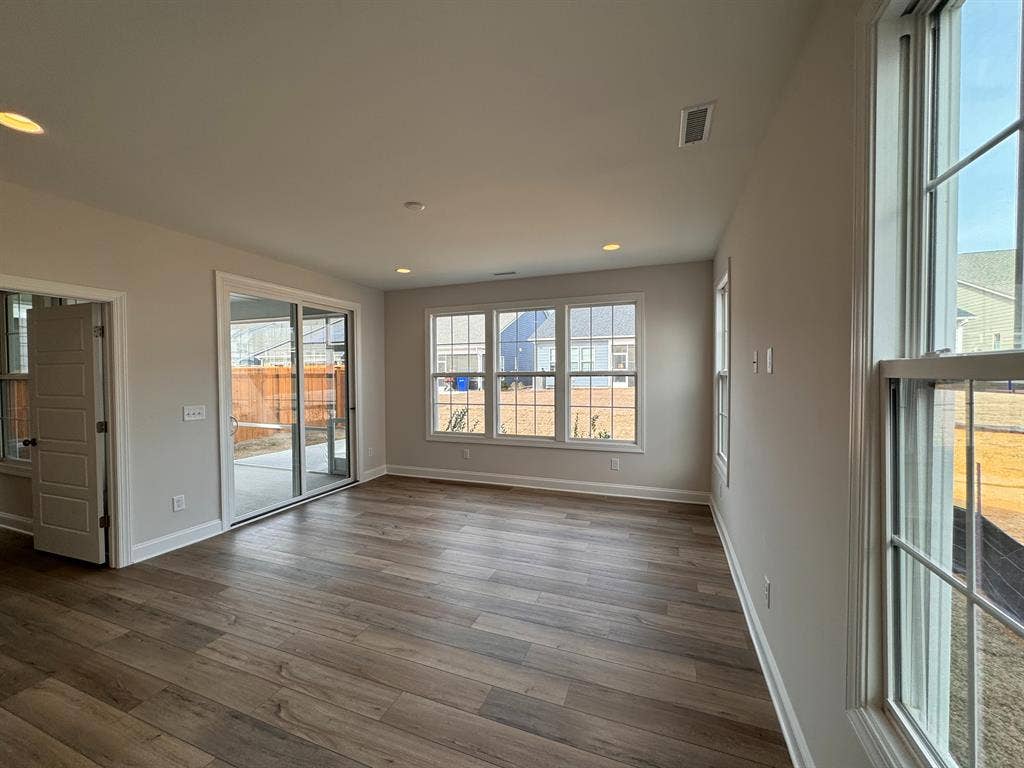 4 BR in Durham