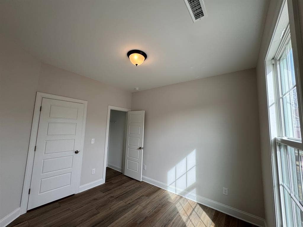 4 BR in Durham