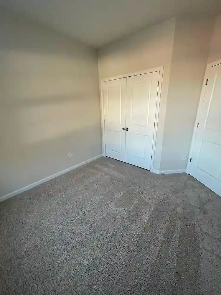3 BR in Belmont