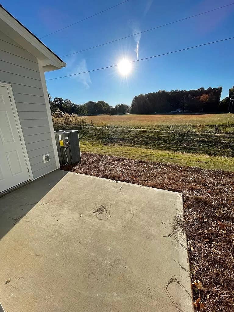 3 BR in Belmont