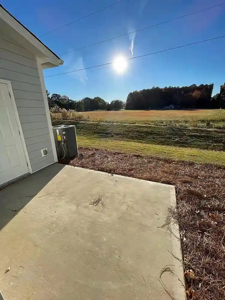 3 BR in Belmont