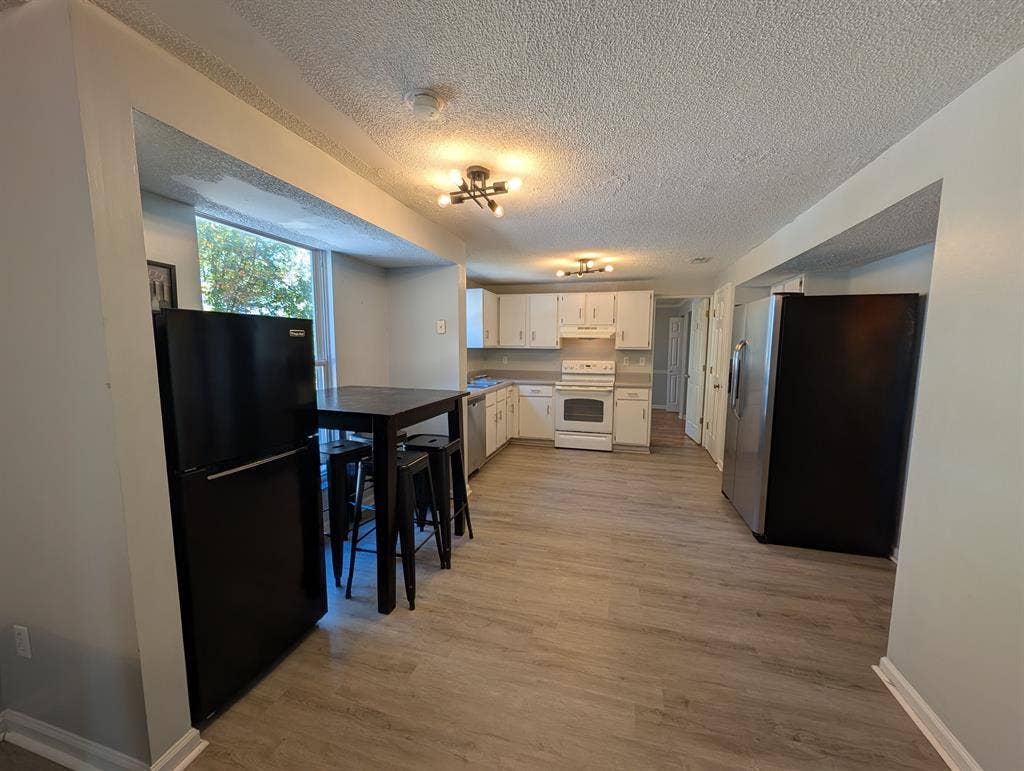 6 BR in Charlotte