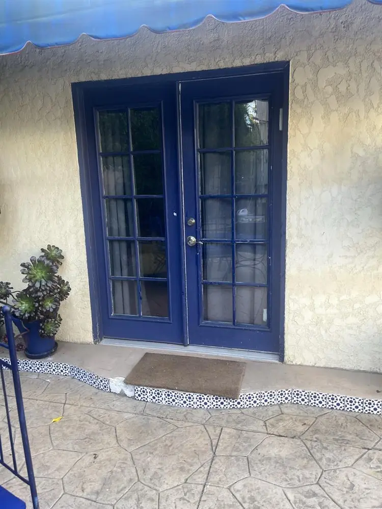 Guest house for rent