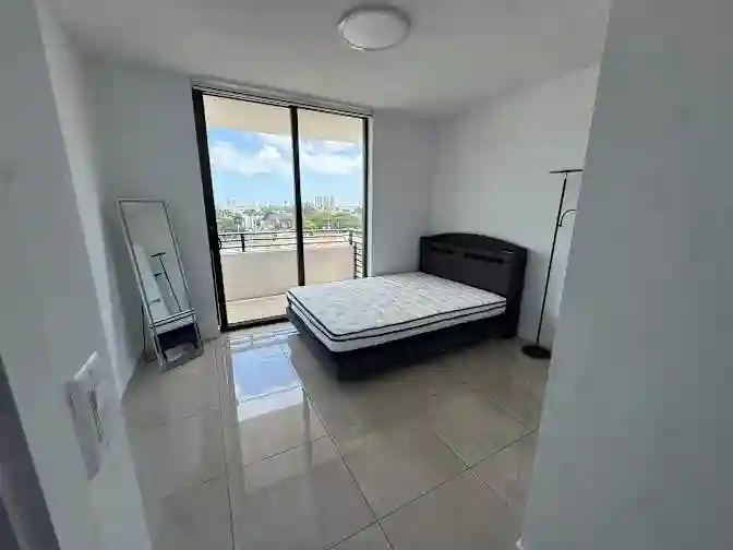 Master Bedroom own bath, DT Miami