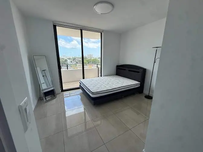 Master Bedroom own bath, DT Miami