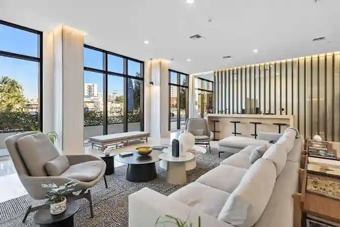 Master Bedroom own bath, DT Miami