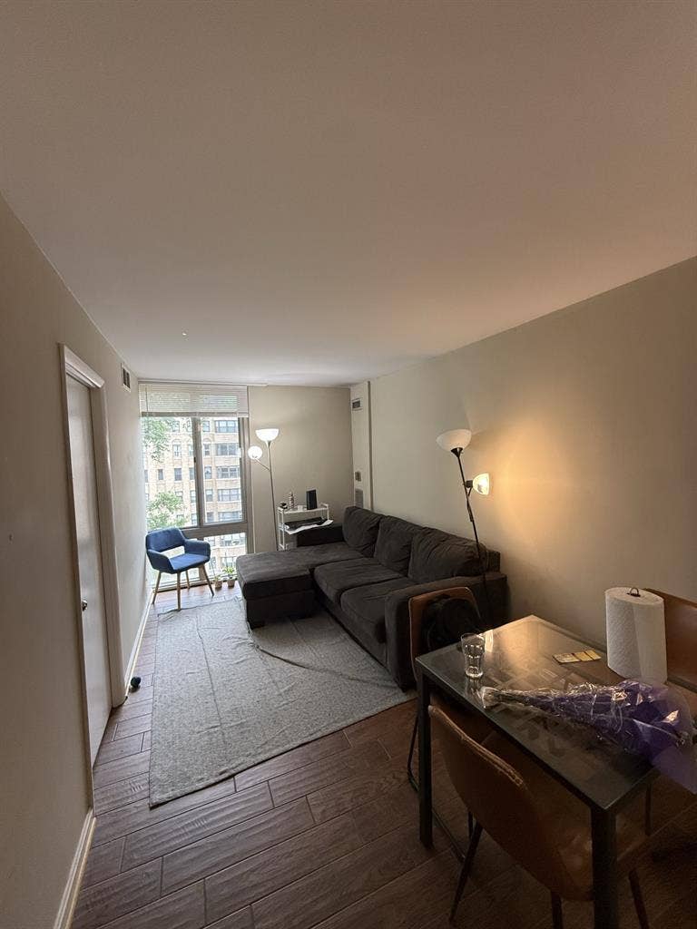 Master Bedroom - Foggy Bottomm