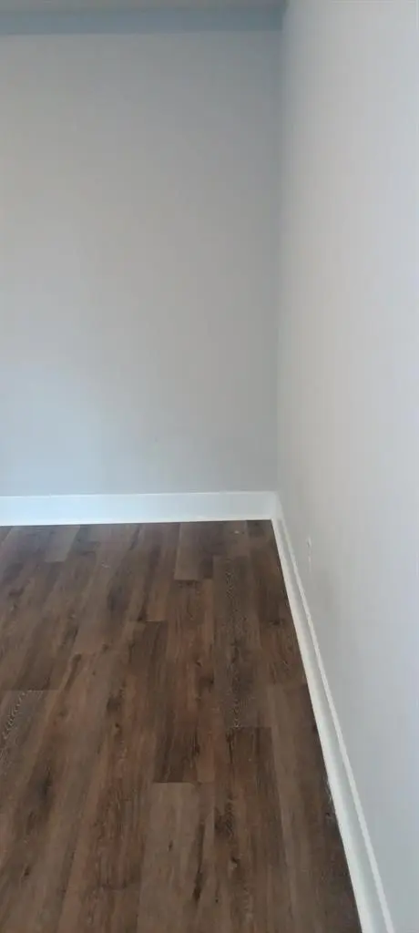One room near cf