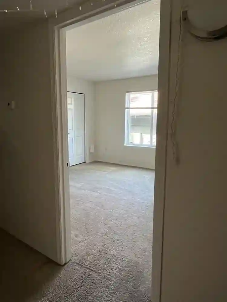 One Room + Private Bath in Tigard