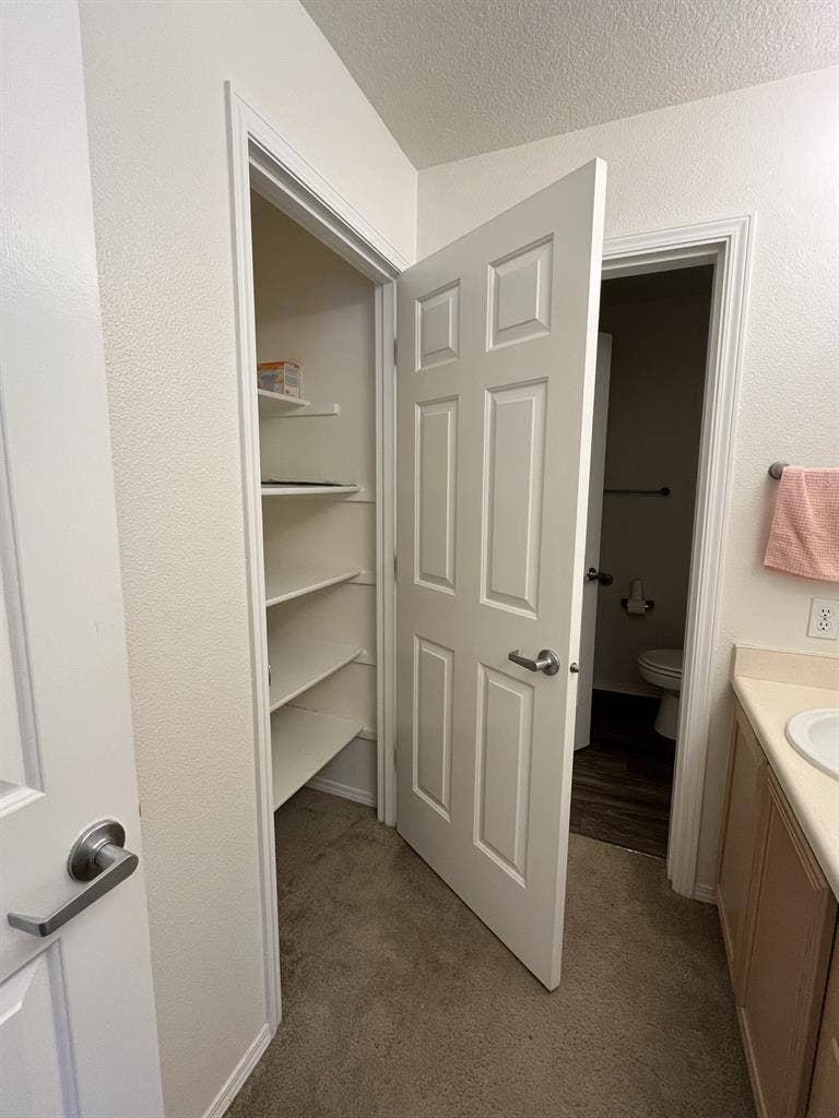 One Room + Private Bath in Tigard