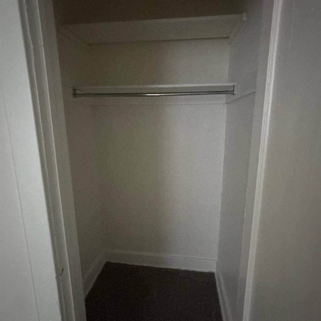 In Need of Roomate!!!