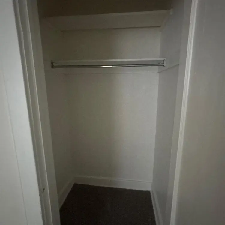 In Need of Roomate!!!