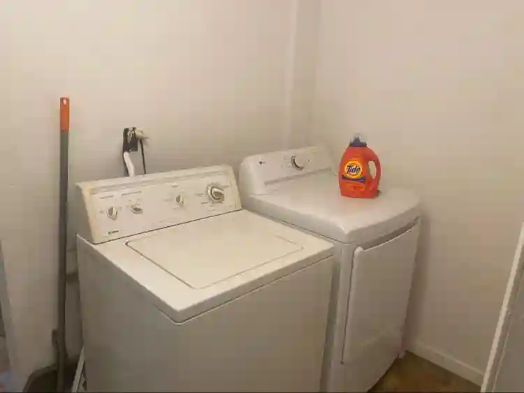 Cheap room for rent. Kennewick WA
