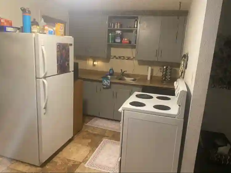 Cheap room for rent. Kennewick WA