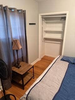 2 rooms available