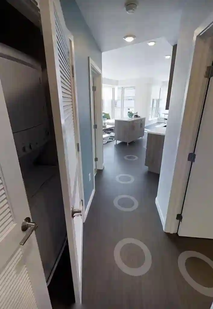 1Bedr00m 1Pr1vate bathroom