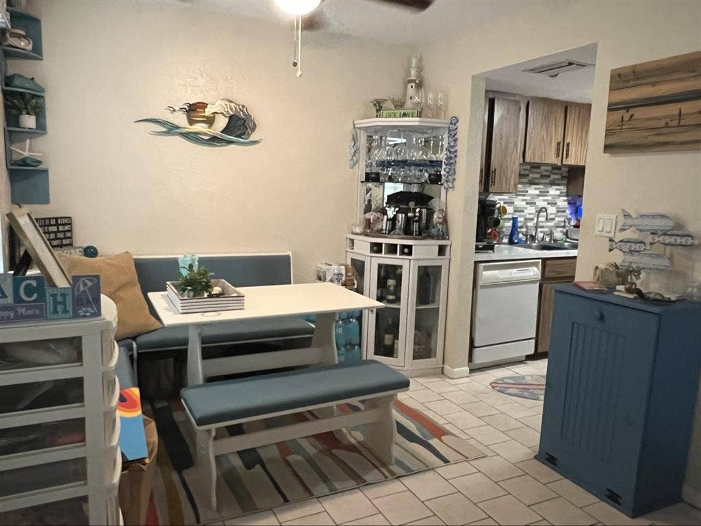 Looking for SOLO roommate!!!