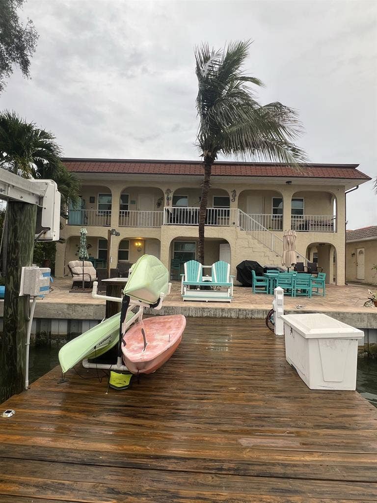 Looking for SOLO roommate!!!