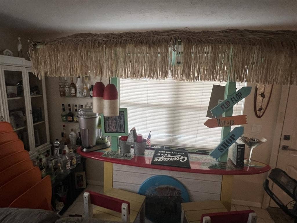 Looking for SOLO roommate!!!