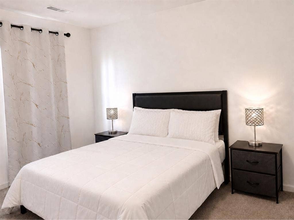 Private room and bath shared living