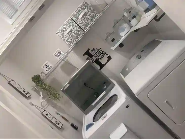 Private room and bath shared living