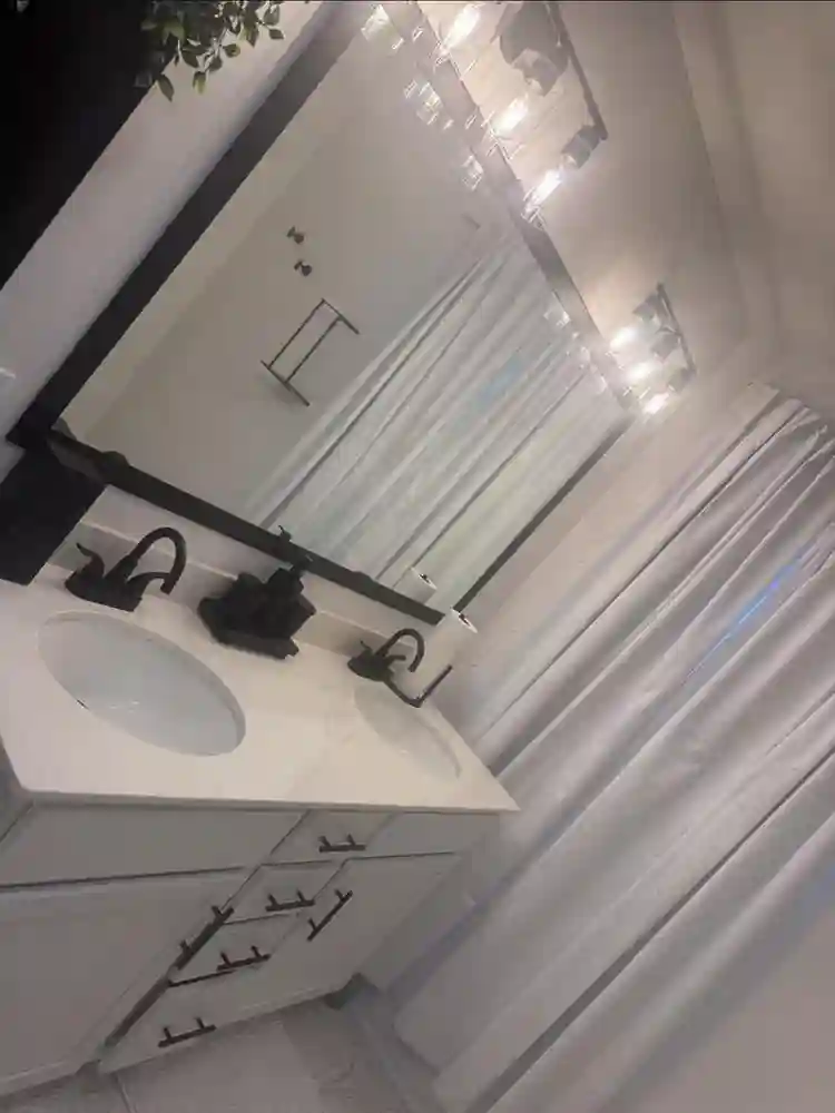 Private room and bath shared living