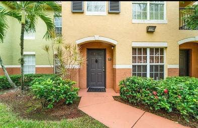 Awesome Condo Royal Palm Beach