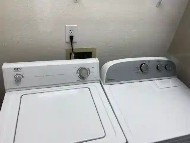 condo for rent Ground level