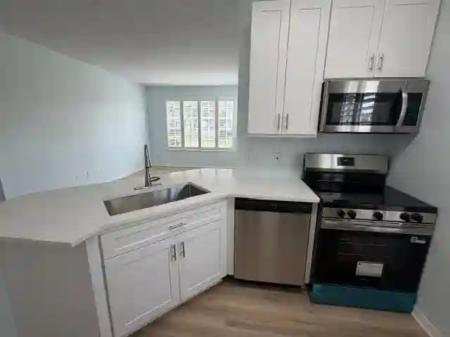 condo for rent Ground level