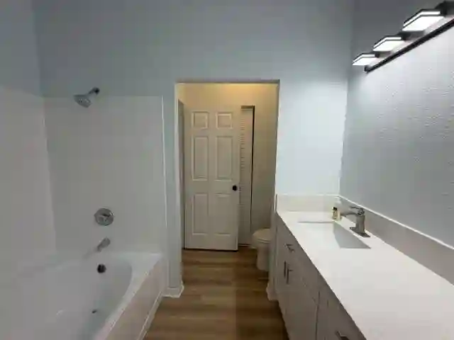 condo for rent Ground level
