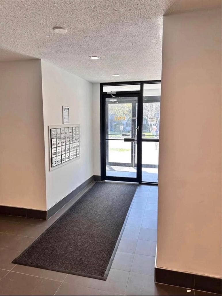 One bedroom apartment