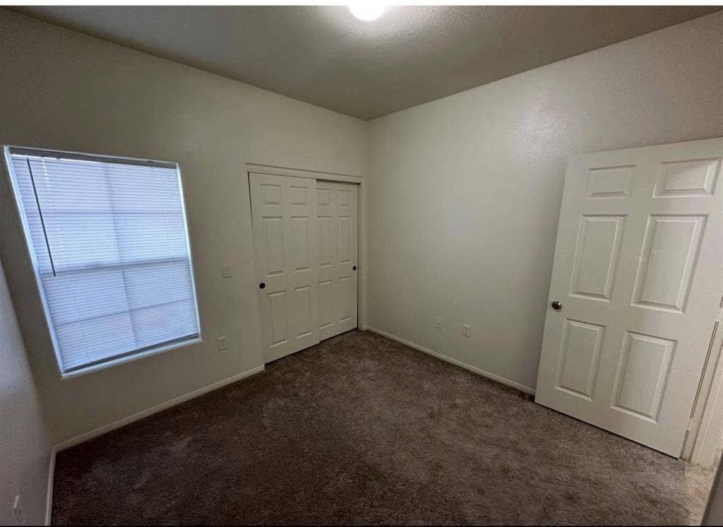 Summerlin. Quiet home. Very clean.