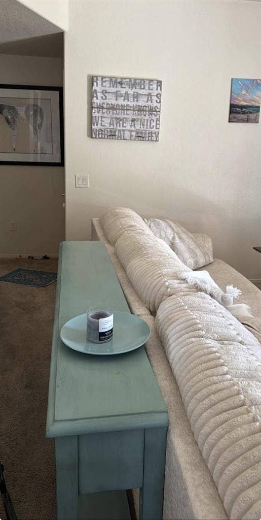 Summerlin. Quiet home. Very clean.