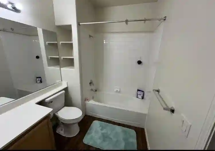 Summerlin. Quiet home. Very clean.