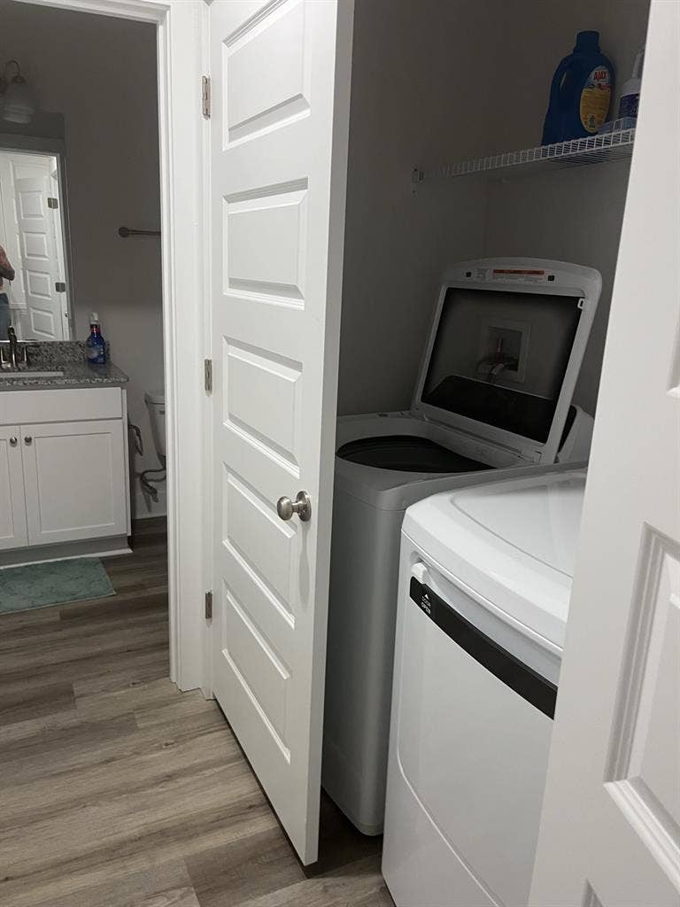 Room for rent I have 2 available