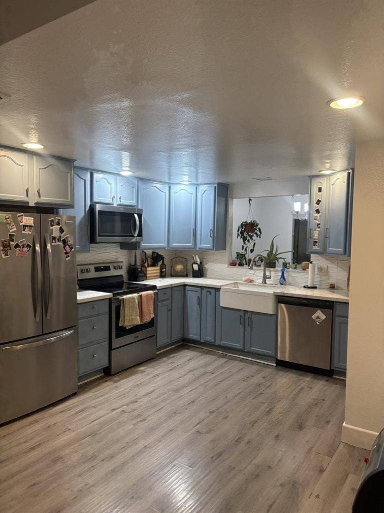Room for rent in la costa carlsbad!