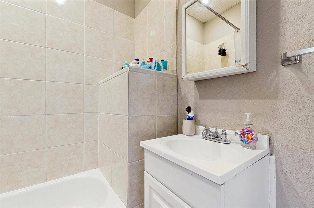 1 BR in Kansas City