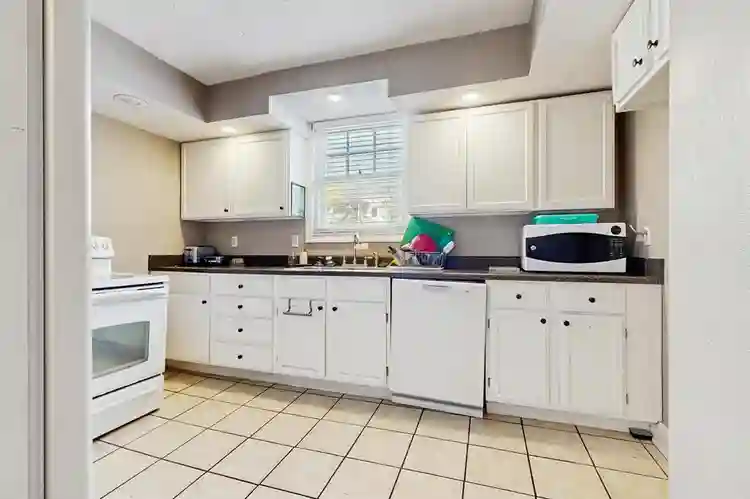 1 BR in Kansas City
