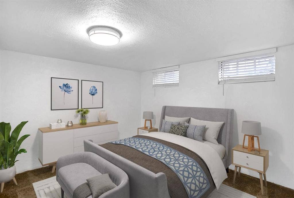 3 BR in Denver